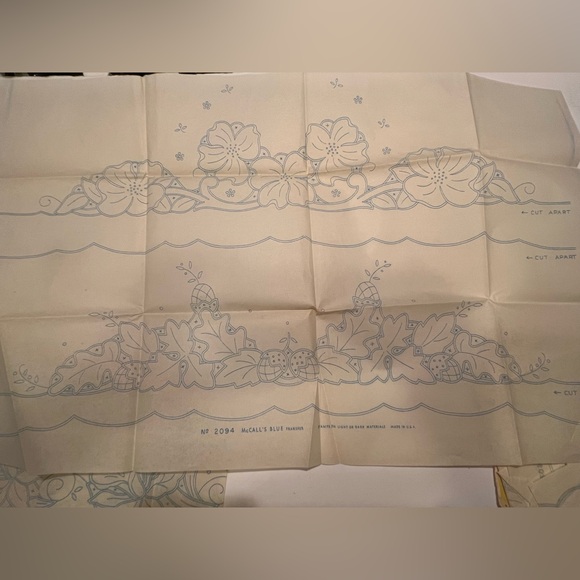 VINTAGE McCALL’S CUTWORK DESIGN PATTERNS. - Picture 6 of 7